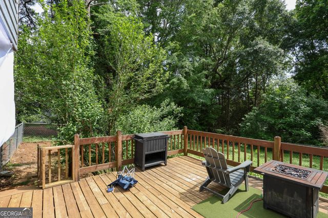 140 Autumn Moon Trail, Fayetteville, GA 30215