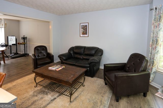 140 Autumn Moon Trail, Fayetteville, GA 30215