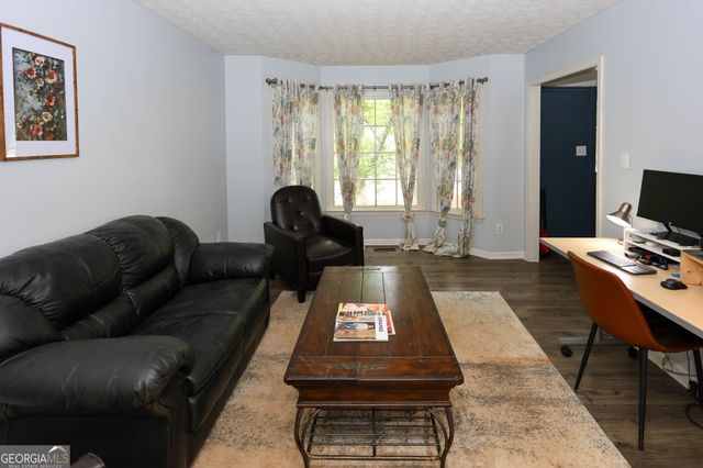140 Autumn Moon Trail, Fayetteville, GA 30215
