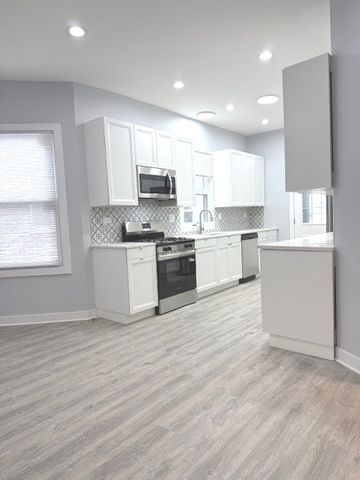2442 N Lawndale Avenue 2, Chicago, IL 60647