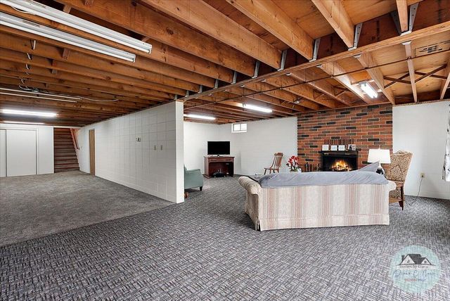 4125 Lorenson Road, Whitehall, MI 49461