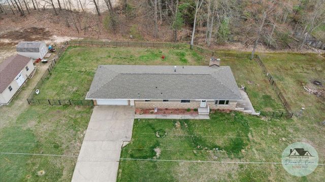 4125 Lorenson Road, Whitehall, MI 49461