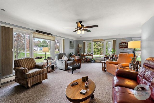 4125 Lorenson Road, Whitehall, MI 49461