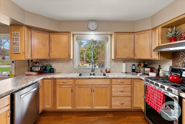 4125 Lorenson Road, Whitehall, MI 49461