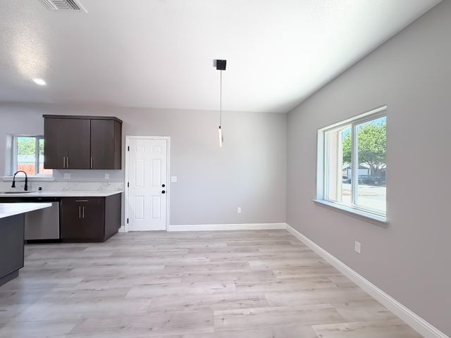 1519 9th Ave, Olivehurst, CA 95961