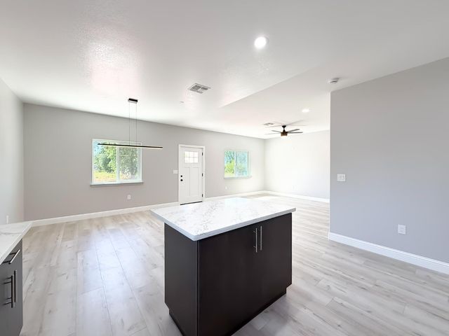 1519 9th Ave, Olivehurst, CA 95961