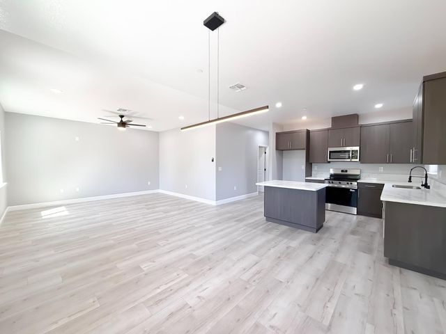 1519 9th Ave, Olivehurst, CA 95961