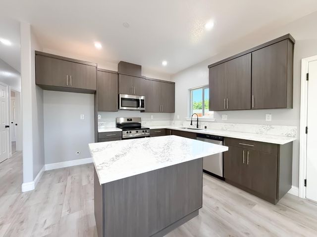 1519 9th Ave, Olivehurst, CA 95961