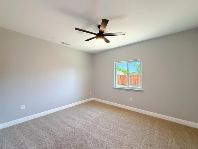 1519 9th Ave, Olivehurst, CA 95961