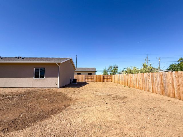 1519 9th Ave, Olivehurst, CA 95961