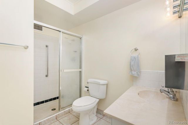 645 S Alton Way 10B, Denver, CO 80247