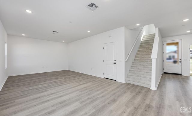 7615 Prodi Court, Bakersfield, CA 93313