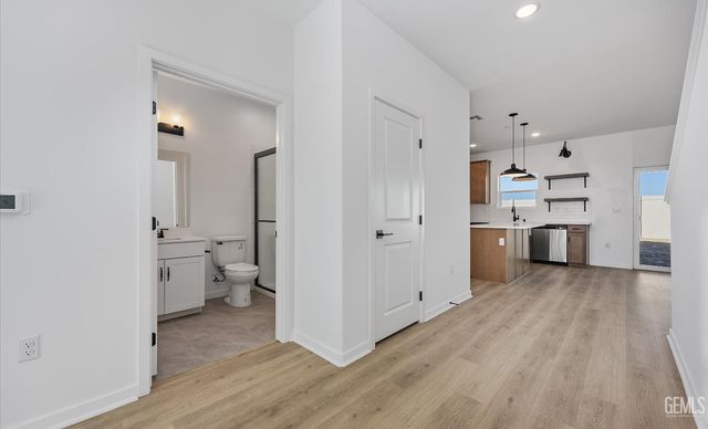 7615 Prodi Court, Bakersfield, CA 93313