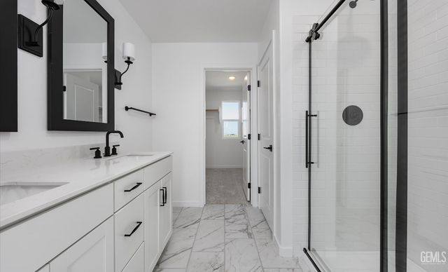 7615 Prodi Court, Bakersfield, CA 93313