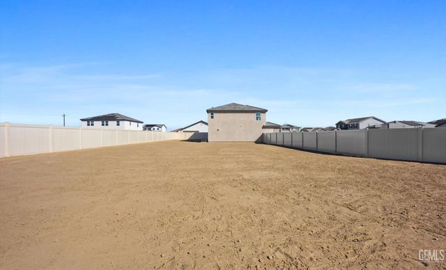 7615 Prodi Court, Bakersfield, CA 93313