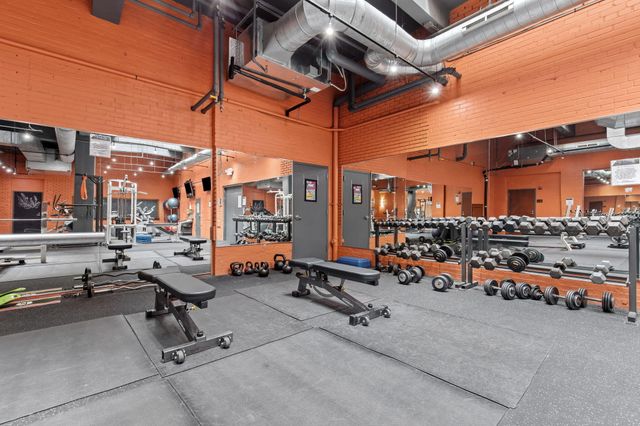 600 Broadway Avenue Nw 203, City Of Grand Rapids, MI 49504