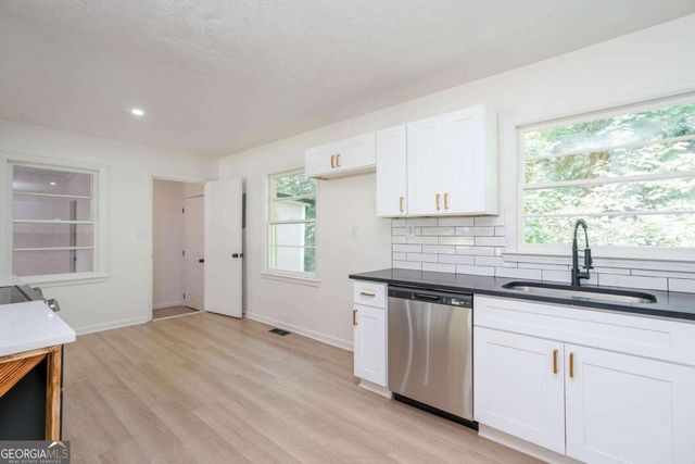 2935 Catalina Drive, Decatur, GA 30032