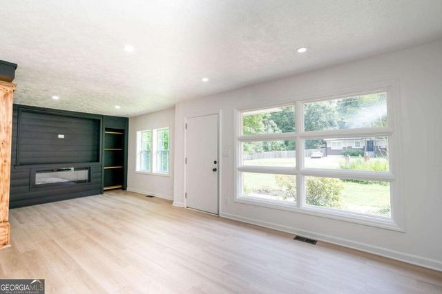 2935 Catalina Drive, Decatur, GA 30032