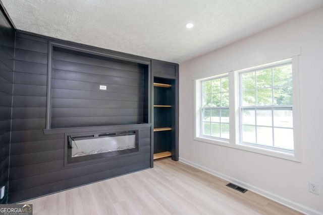 2935 Catalina Drive, Decatur, GA 30032