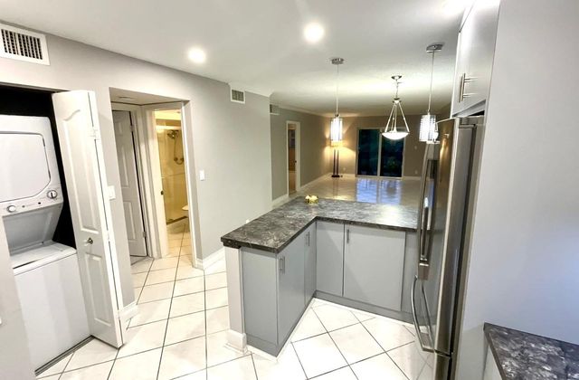 1785 N Andrews Sq 308E, Fort Lauderdale, FL 33311