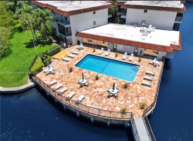1785 N Andrews Sq 308E, Fort Lauderdale, FL 33311