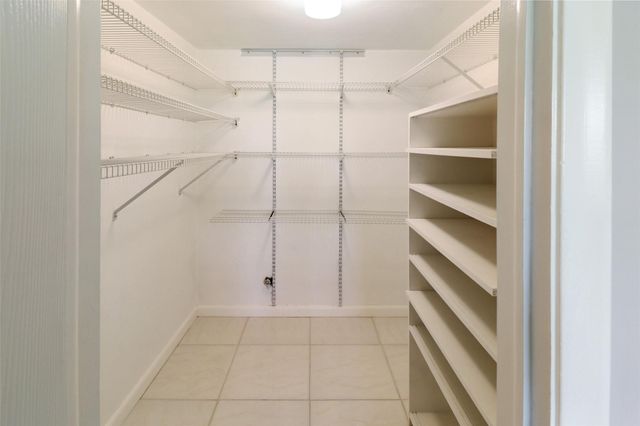 1785 N Andrews Sq 308E, Fort Lauderdale, FL 33311