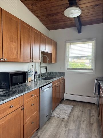 26 Conch Road, Narragansett, RI 02882