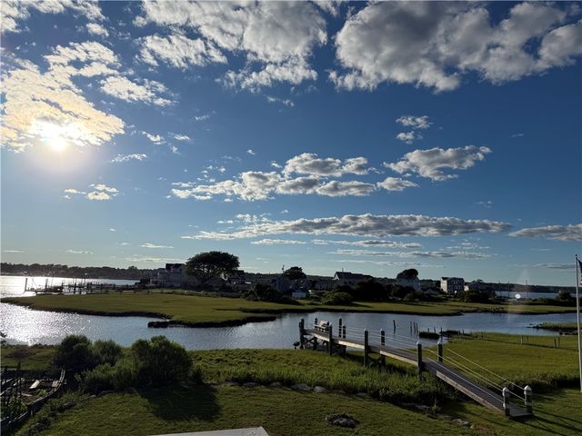 26 Conch Road, Narragansett, RI 02882