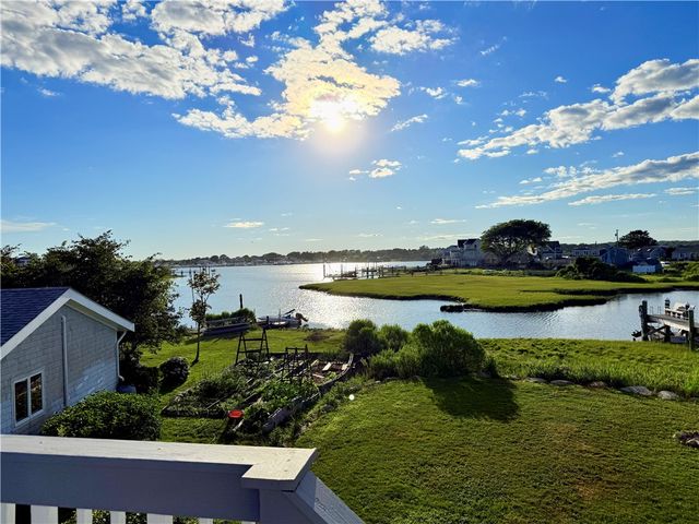26 Conch Road, Narragansett, RI 02882