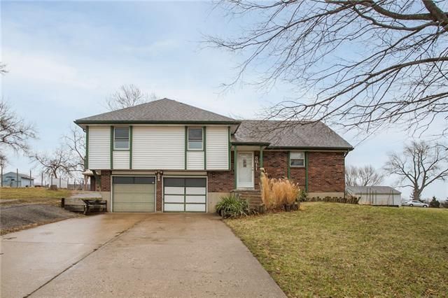 8611 Grant Drive
