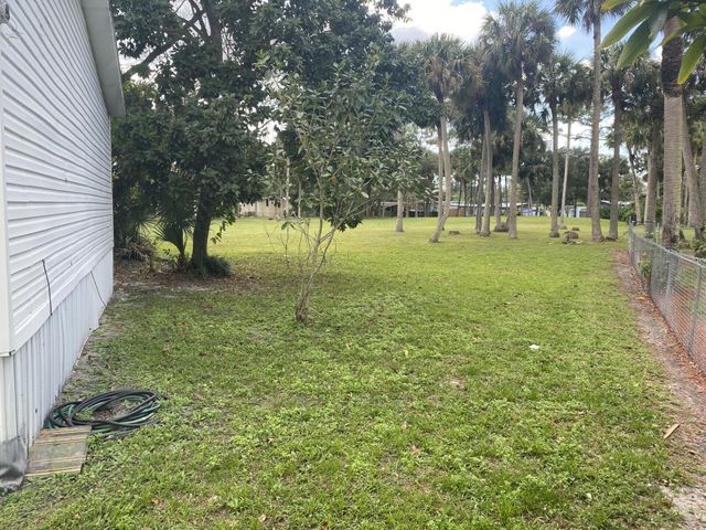 1531 Drexel Rd, Lot 304, West Palm Beach, FL 33417