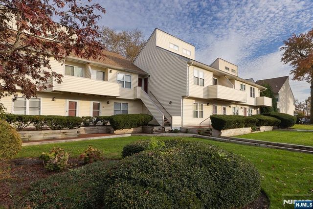 156 Liberty Street 16, Little Ferry, NJ 07643