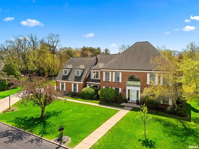 302 E MORNINGSIDE Drive, Peoria, IL 61614