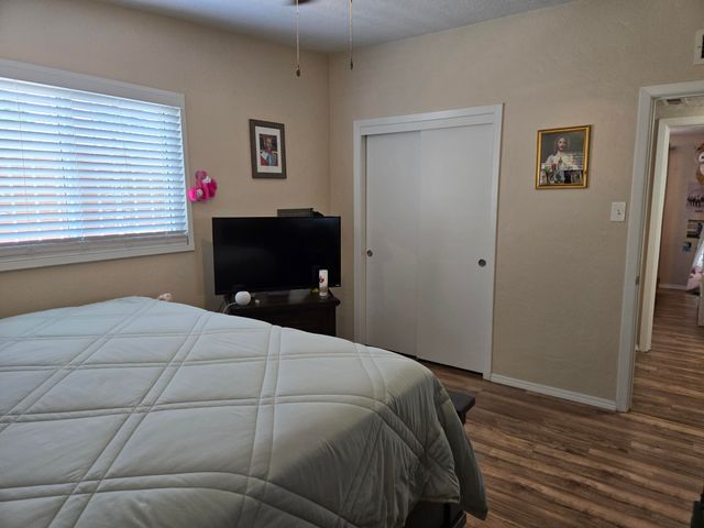 610 ESPANOLA Street NE, Albuquerque, NM 87108