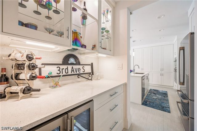 1135 3rd AVE S 304, Naples, FL 34102