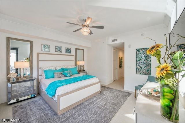 1135 3rd AVE S 304, Naples, FL 34102