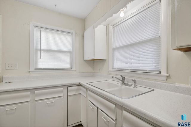 109 S Columbia St Street, Harrisburg, SD 57032