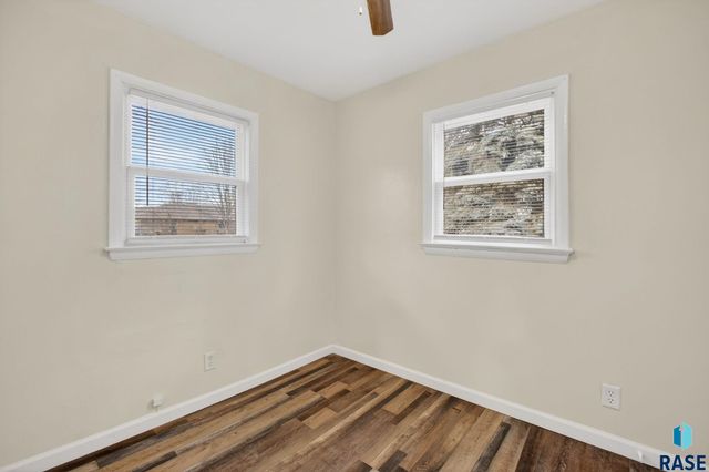 109 S Columbia St Street, Harrisburg, SD 57032