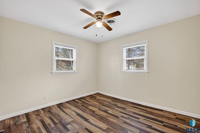 109 S Columbia St Street, Harrisburg, SD 57032