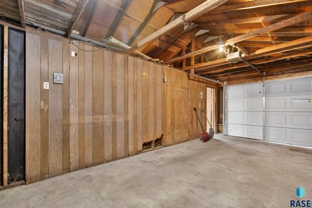 109 S Columbia St Street, Harrisburg, SD 57032