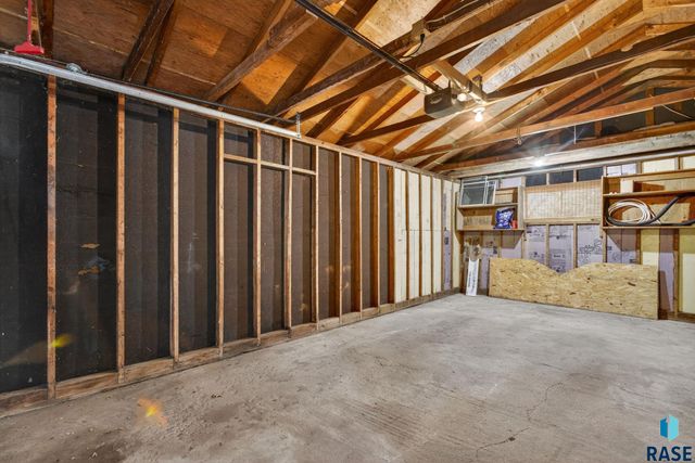 109 S Columbia St Street, Harrisburg, SD 57032