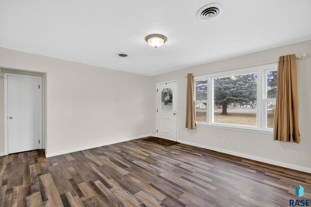 109 S Columbia St Street, Harrisburg, SD 57032