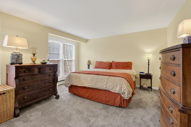 1465 Hooksett Rd Unit 340, Hooksett, NH 03106
