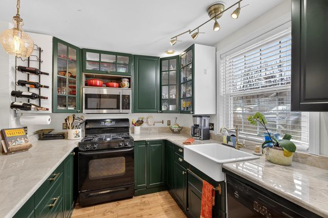 1465 Hooksett Rd Unit 340, Hooksett, NH 03106