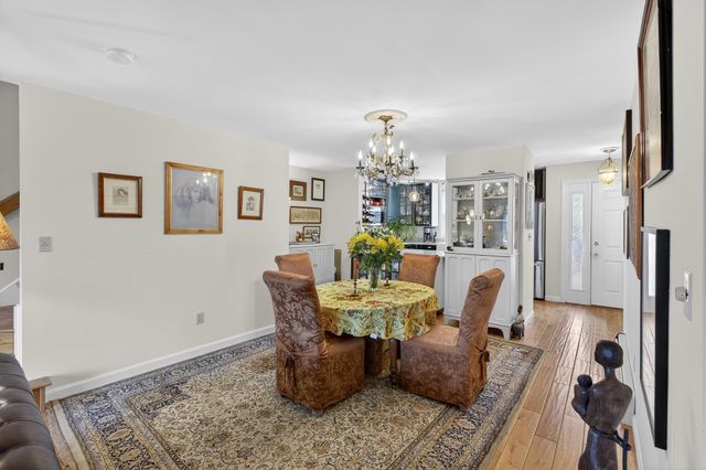 1465 Hooksett Rd Unit 340, Hooksett, NH 03106