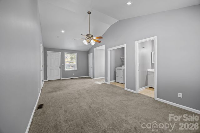 9300 Edgevale Drive, Charlotte, NC 28216