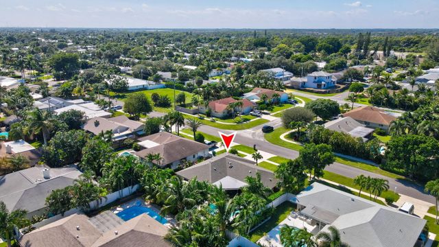 2520 SW 5th Street, Boynton Beach, FL 33435