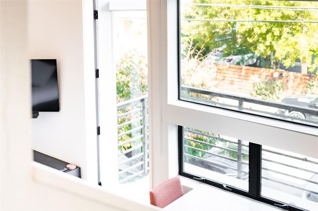 49 Navasota ST 209, Austin, TX 78702