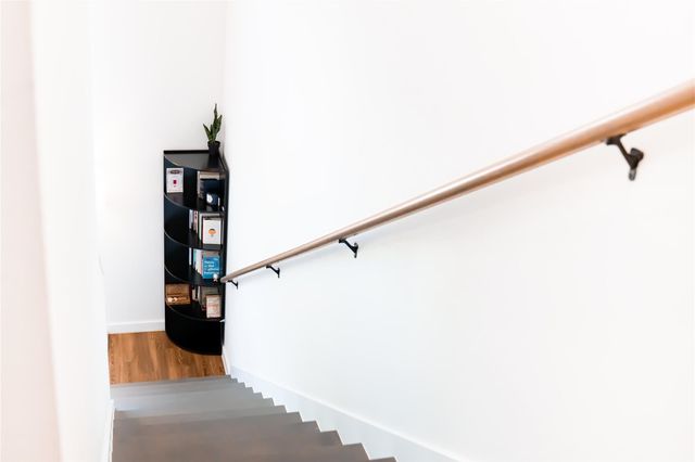 49 Navasota ST 209, Austin, TX 78702