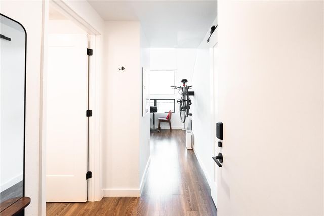 49 Navasota ST 209, Austin, TX 78702